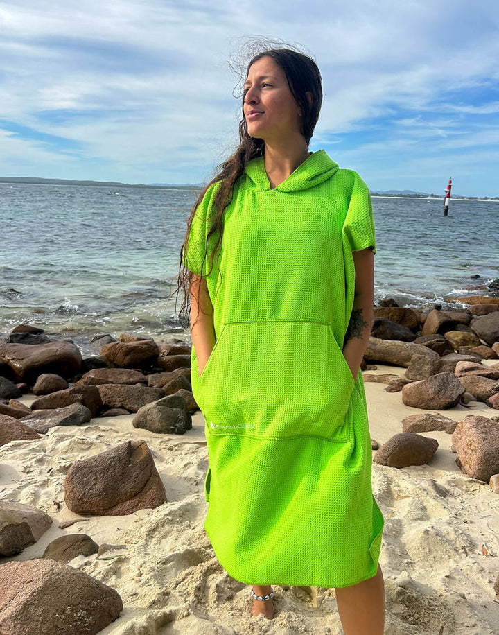 KUMSUZ KAPÜŞONLU HAVLU - UNISEX